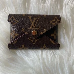 LOUIS VUITTON SMALL MONO KIRIGAMI POUCH